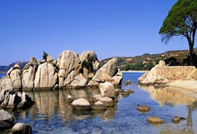 开云体育-39岁战神轰碎历史！湖人悲壮出局夜，黄金双枪把子弹打光