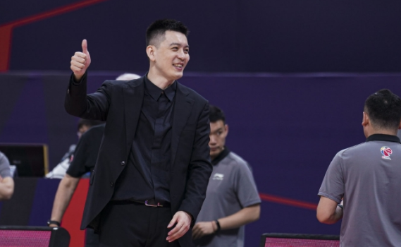 关于瑞士球员在关键时刻挺身而出，成为球队支柱的信息