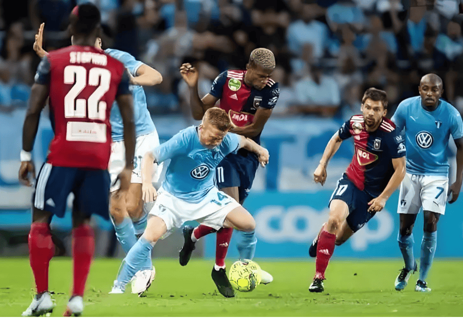 皇家社会客场平局收场,保持不败记录! 皇家社会客场平局收场,保持不败记录!