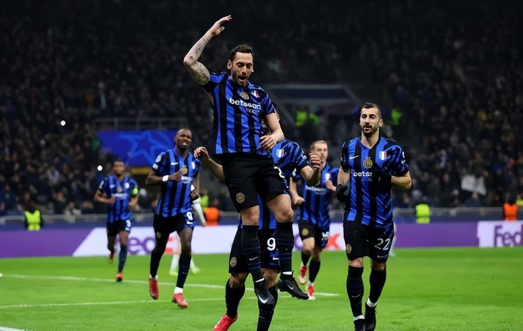 阿森纳击败沙尔克04，全队状态回升