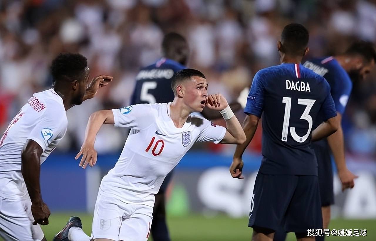 挪威队在比赛中取得惊险进球