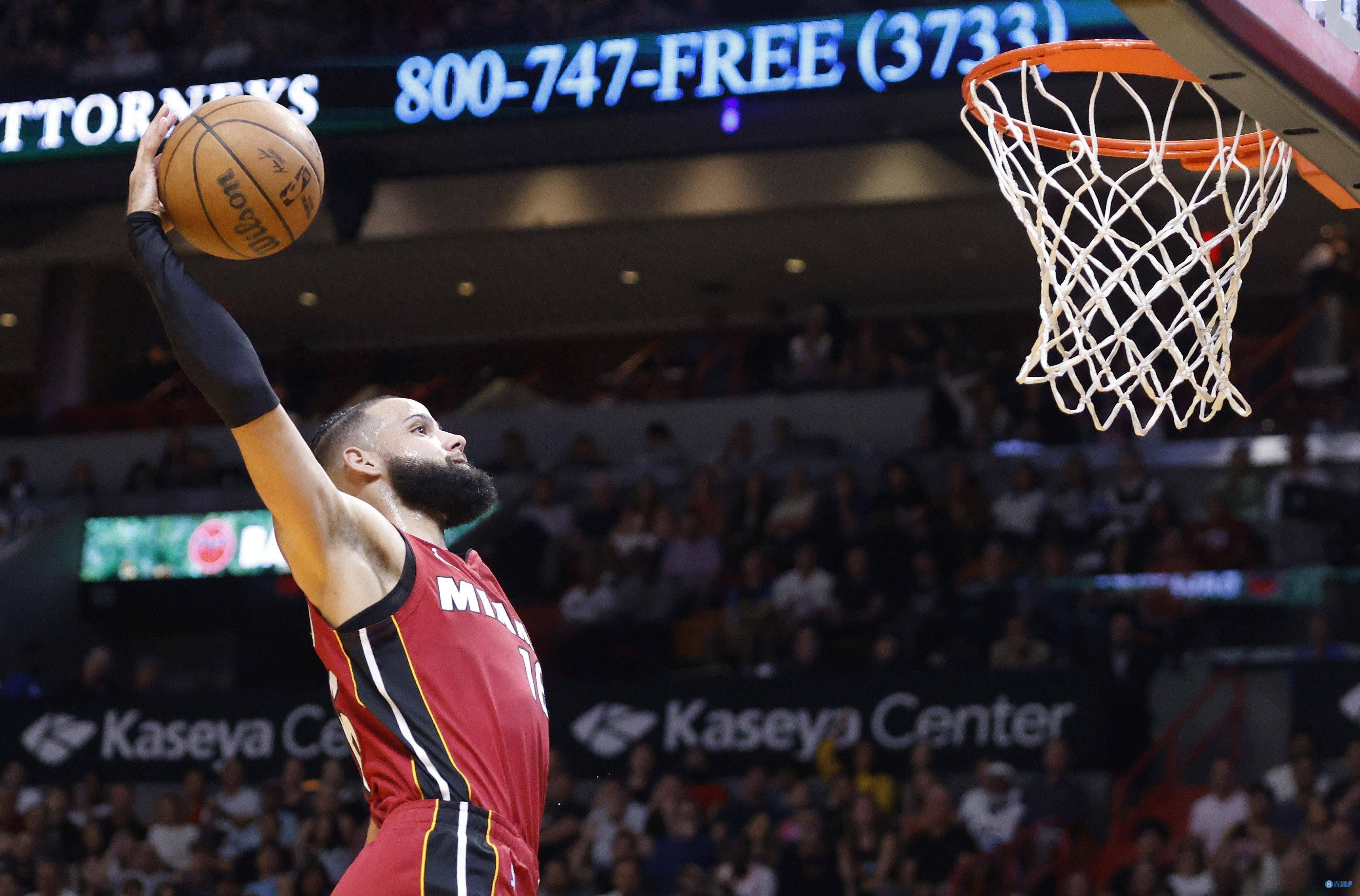 汉堡队后卫出色发挥，助球队取胜的简单介绍