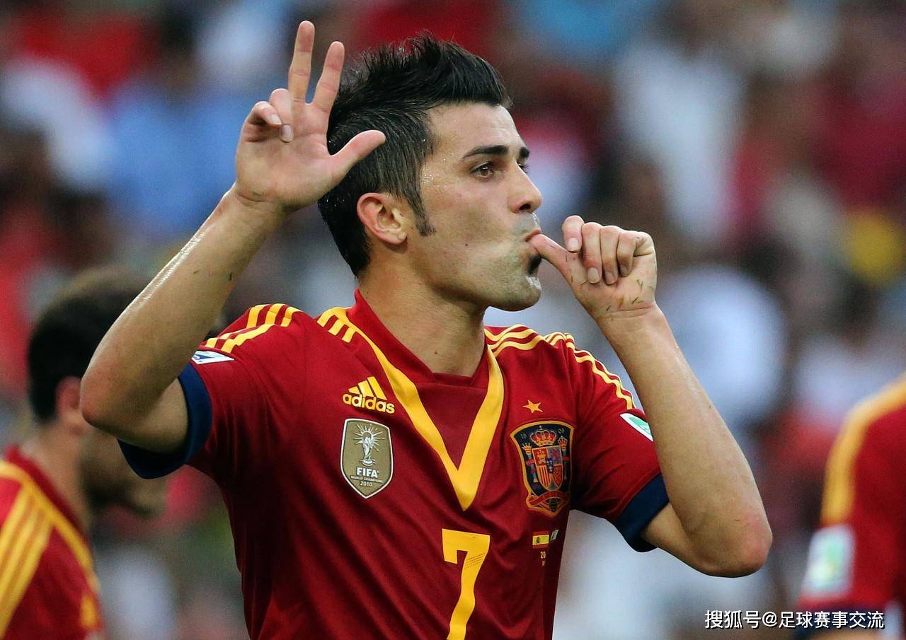 南美洲主教练战术调整,球队表现逐渐稳定 南美洲主教练战术调整,球队表现逐渐稳定