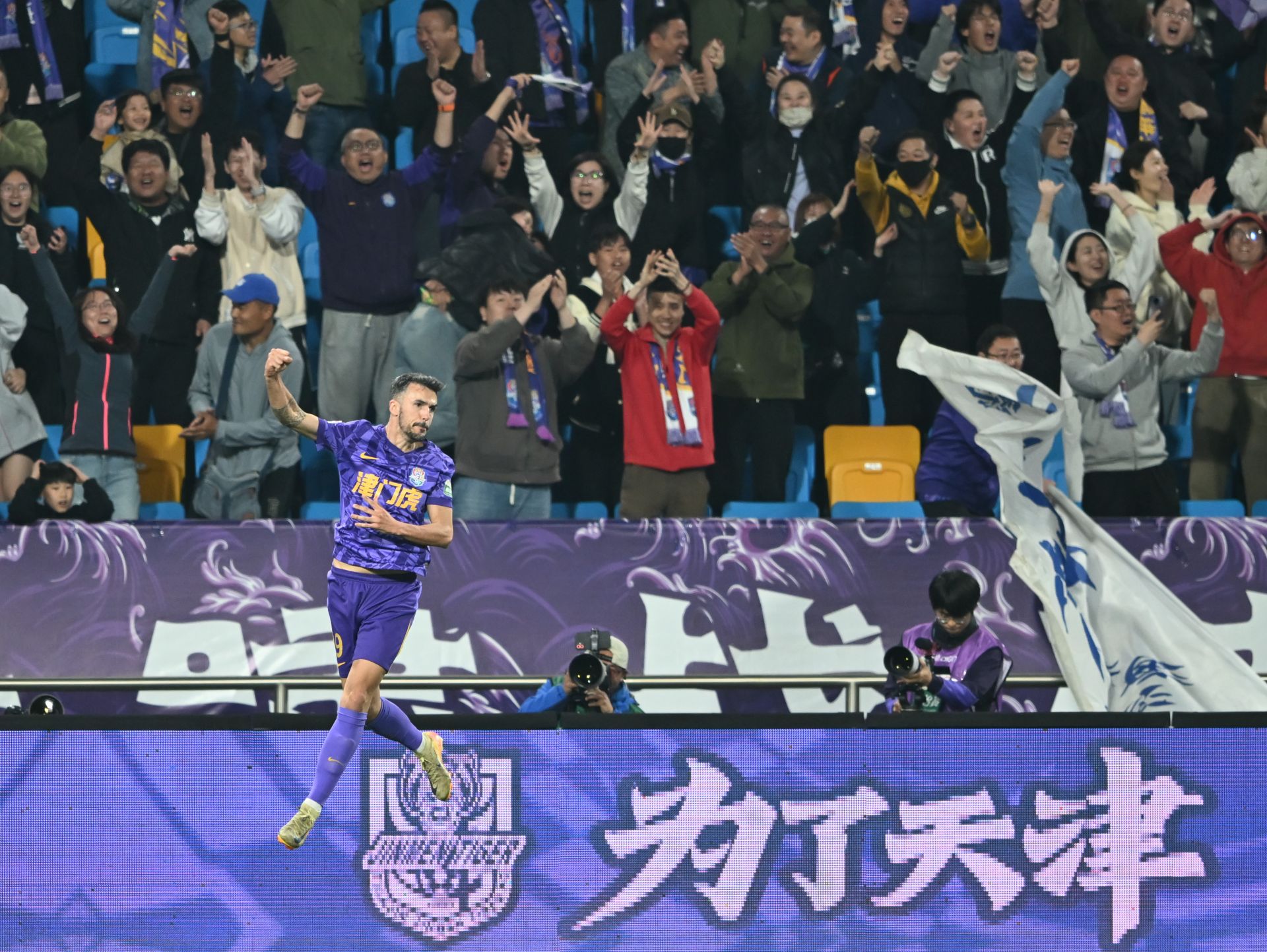 杭州绿城主场大胜，球员信心大增实力不容小觑的简单介绍