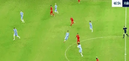 惊险的比赛最终以一球之差宣判胜负！