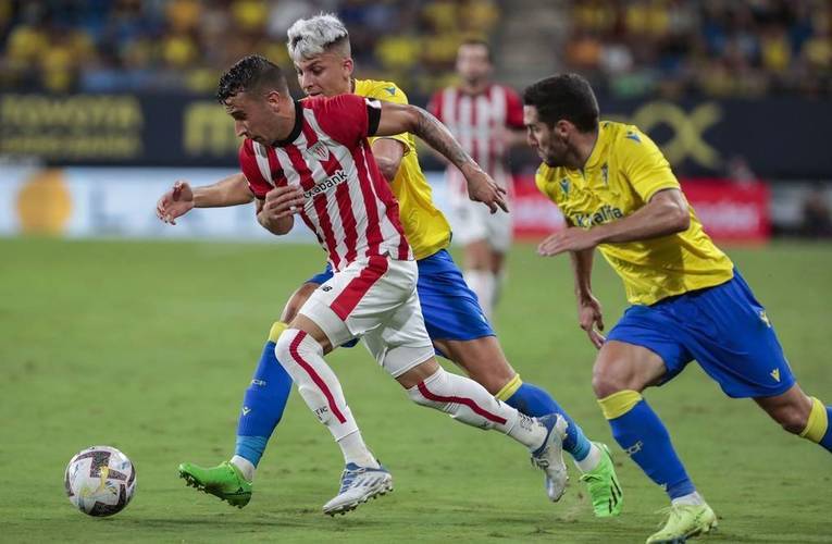 波尔图客场输给伯明翰城 波尔图客场输给伯明翰城