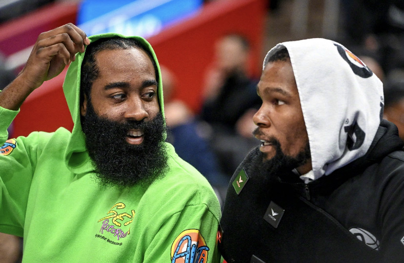 挪威球迷狂欢,赢得欧锦赛淘汰赛门票 挪威球迷狂欢,赢得欧锦赛淘汰赛门票