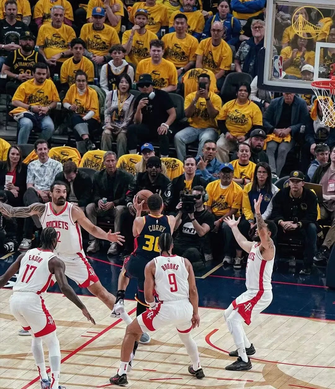 火箭客场不敌篮网，遭遇两连败