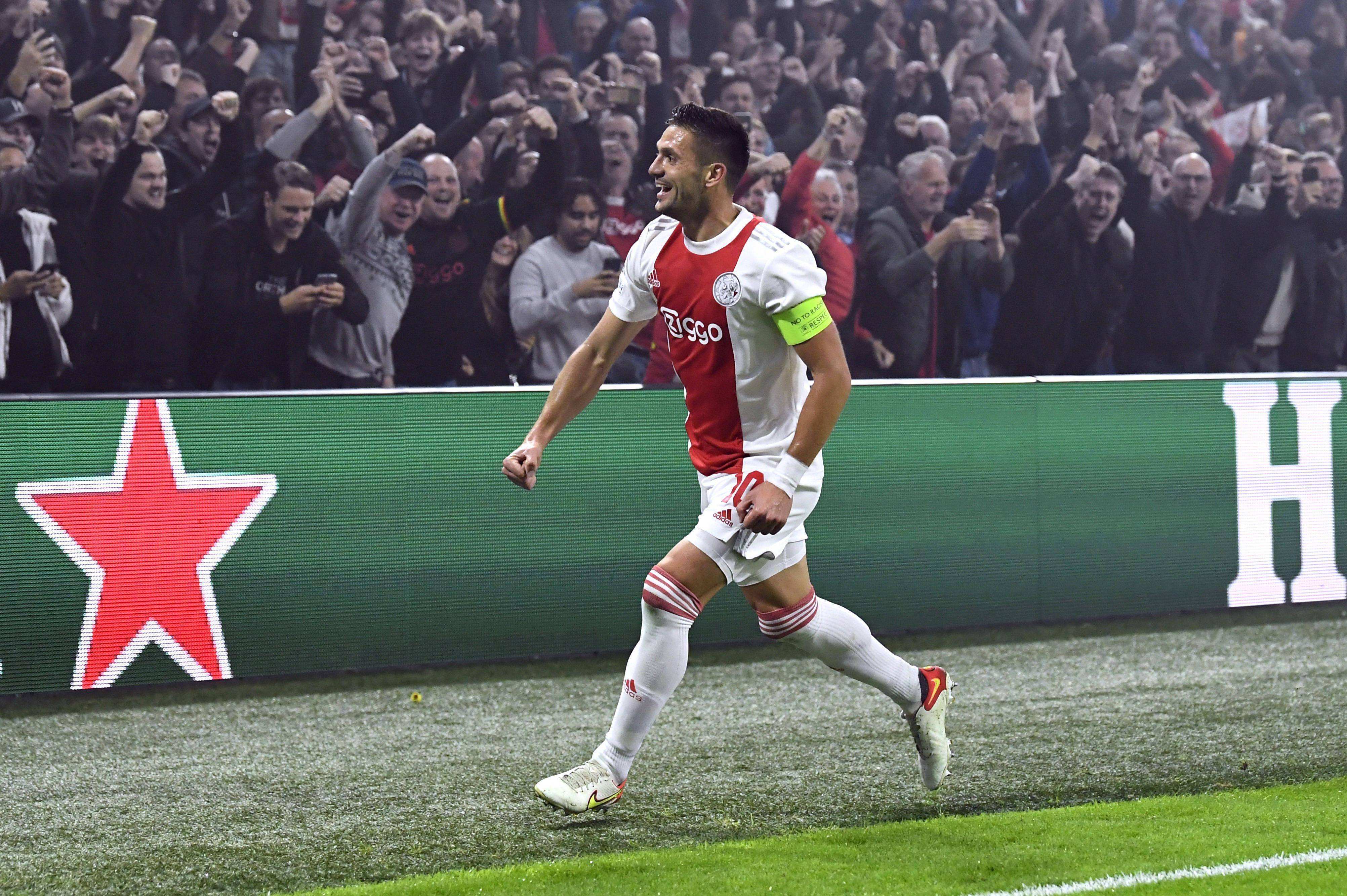 奥林匹亚科斯逆袭,进入资格赛! 奥林匹亚科斯逆袭,进入资格赛!