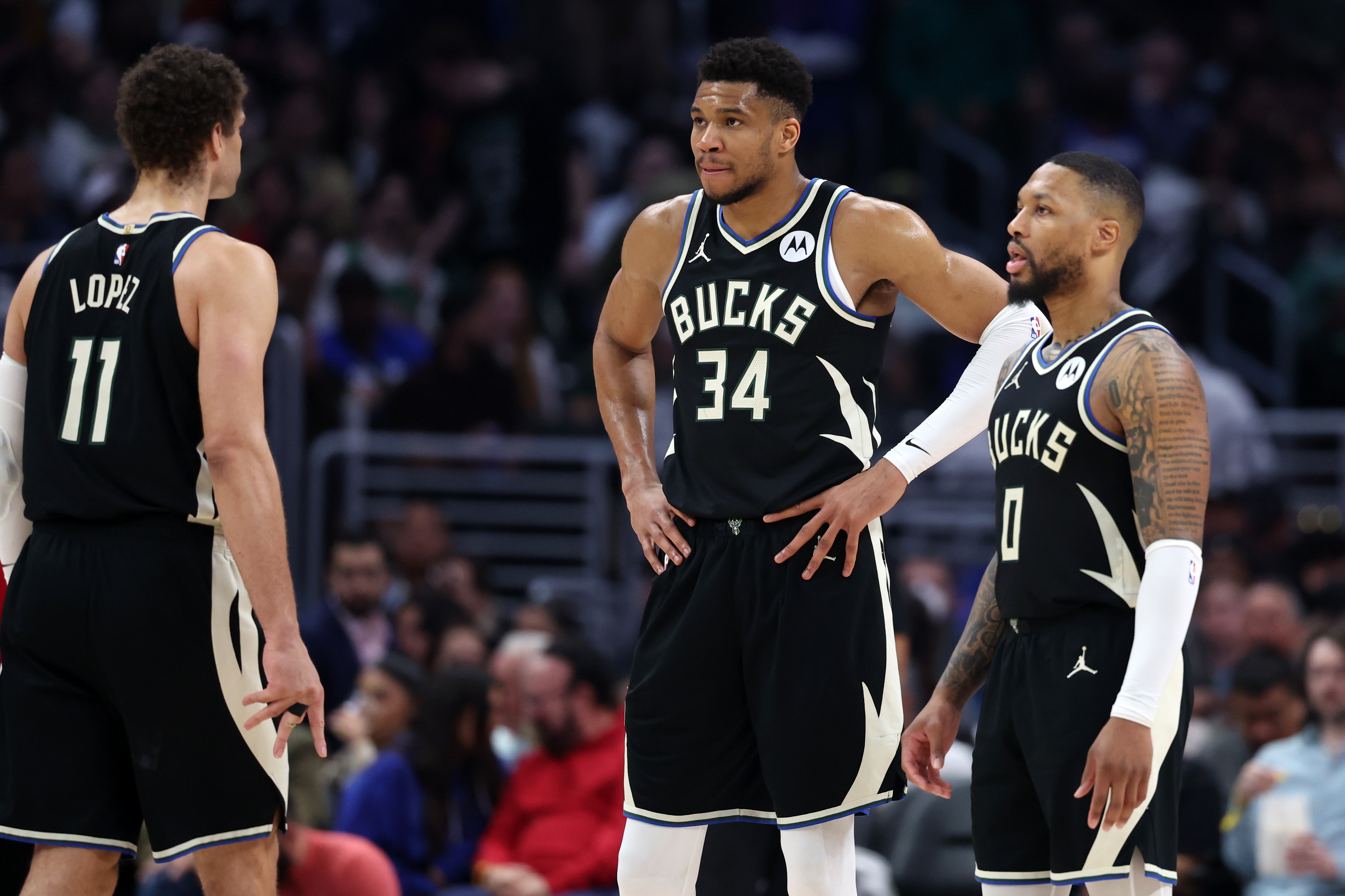 开云体育中国-包含雄鹿客场击败湖人，字母哥狂砍45+12助攻的词条