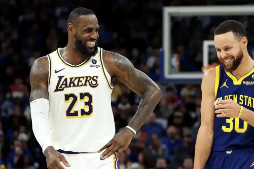 调整后的独行侠击败马刺，晋级季后赛的简单介绍