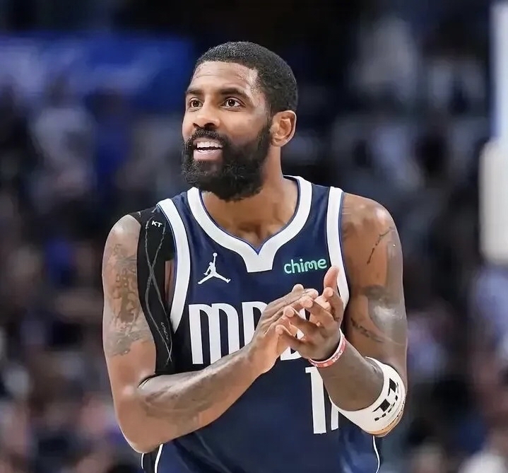 独行侠战胜雷霆,保持不败 独行侠战胜雷霆,保持不败