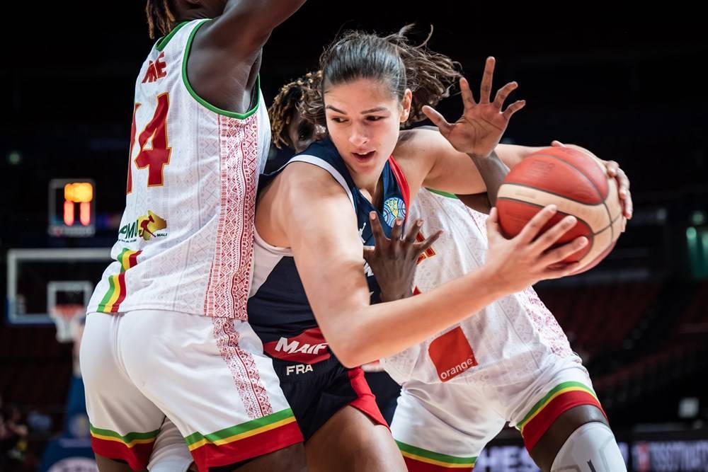 波多黎各队击败荷兰，挤进欧预赛四强的简单介绍